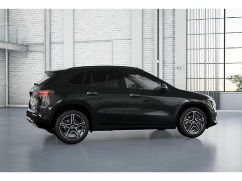 New 2026 Mercedes-Benz GLA 250 4MATIC image 18