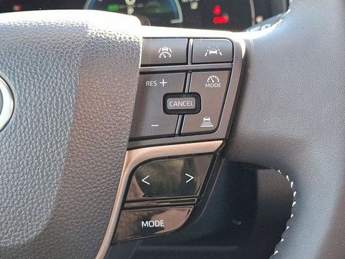 Certified 2025 Toyota Camry SE image 20