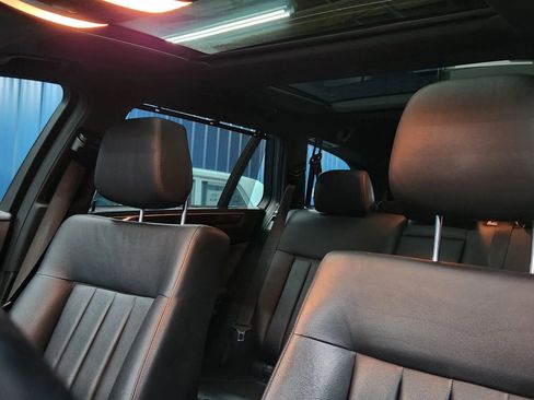 Used 2013 Mercedes-Benz E 350 E 350 4MATIC Wagon 4D image 8