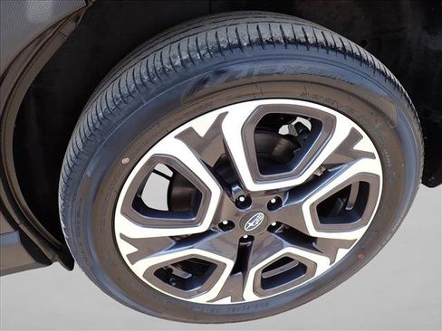 Certified 2023 Subaru Ascent Limited w/ Technology Package AWD/4WD image 5