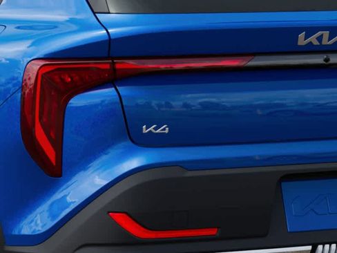 New 2026 Kia K4 EX image 11