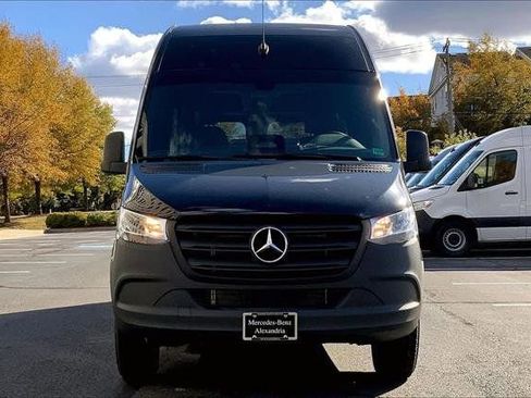 New 2025 Mercedes-Benz Sprinter 2500 image 3