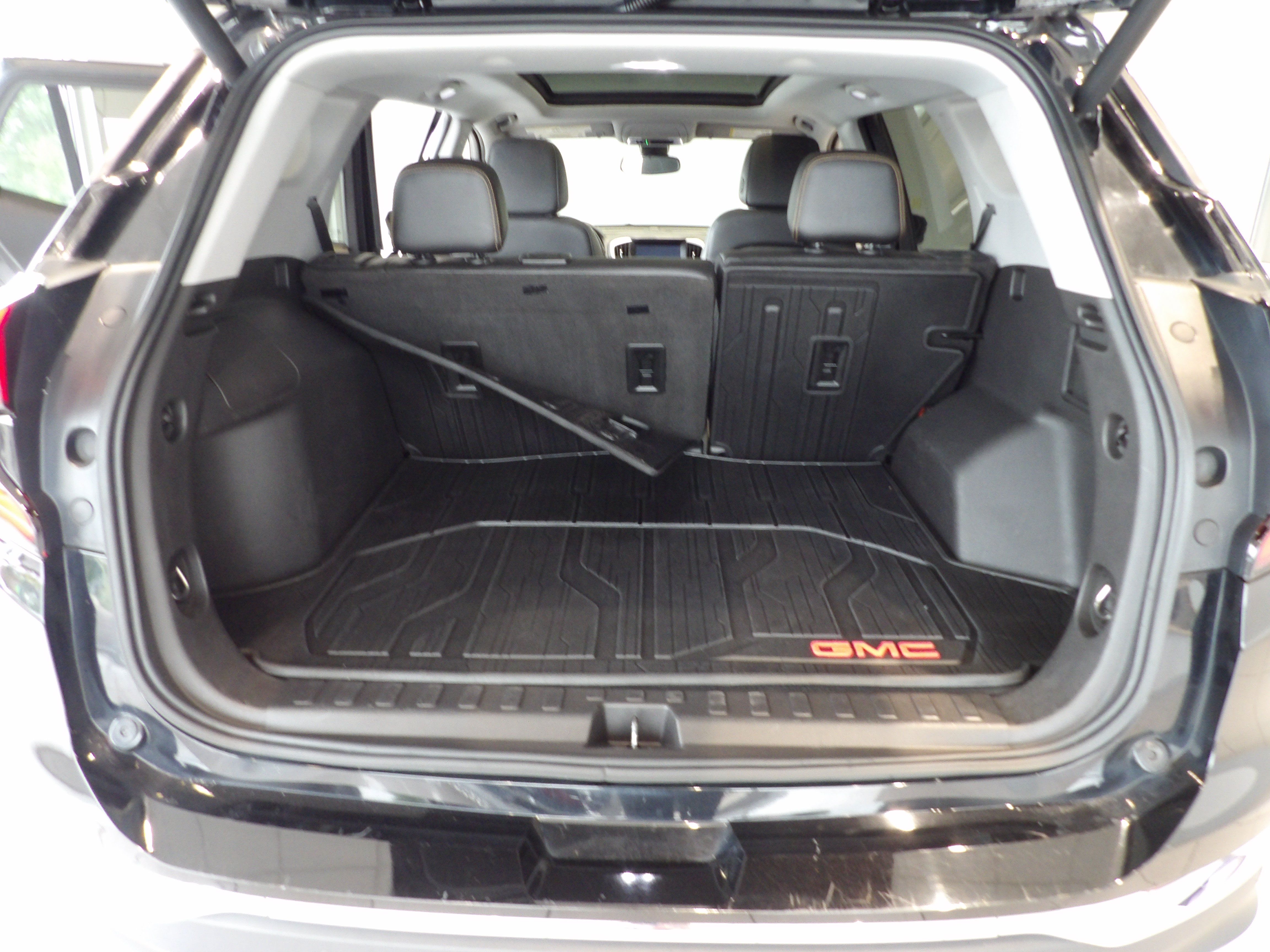 Used 2021 GMC Terrain SLT w/ Infotainment Package II AWD/4WD image 20