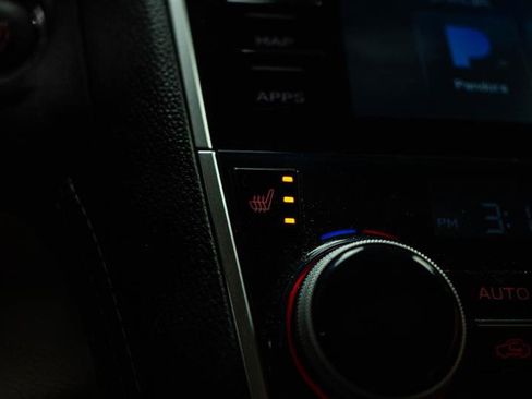 Used 2019 Subaru Outback 2.5i Limited w/ Popular Package #2 image 24