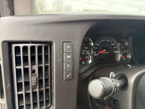 Used 2024 Chevrolet Express 2500 w/ Driver Convenience Package image 16