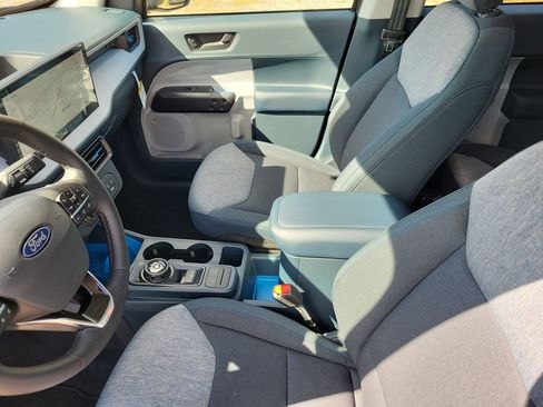 New 2025 Ford Maverick XLT w/ XLT Luxury Package image 21