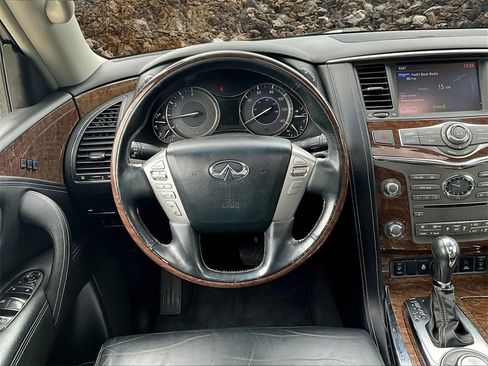 Used 2017 INFINITI QX80 4WD image 5