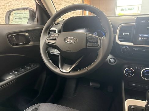 New 2026 Hyundai Venue SEL FWD image 16