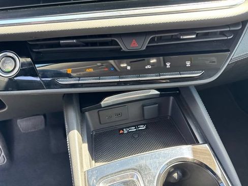 Certified 2024 Buick Envision Preferred AWD/4WD image 23