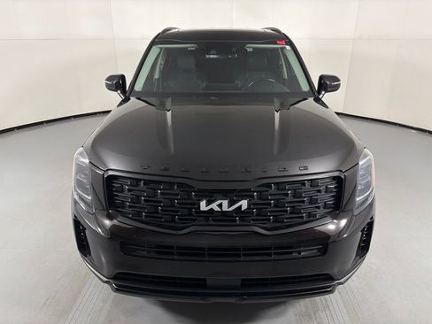 Used 2022 Kia Telluride EX w/ EX Premium Package AWD/4WD image 3