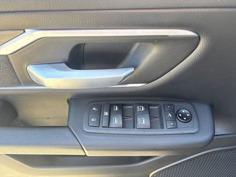 Used 2021 RAM 1500 Lone Star image 16