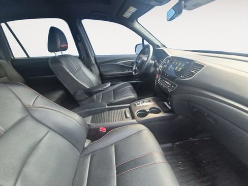 Used 2022 Honda Passport TrailSport image 14