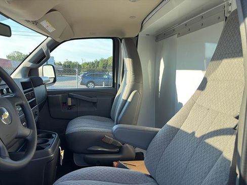New 2025 Chevrolet Express 3500 w/ Power Convenience Package image 13
