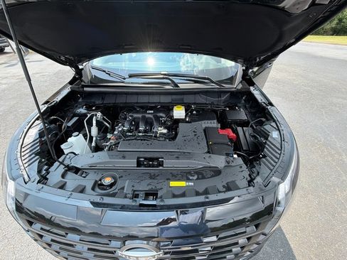 Used 2026 Nissan Pathfinder SL FWD image 54