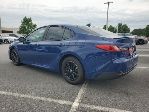 Certified 2025 Toyota Camry LE w/ Convenience Package FWD image 4