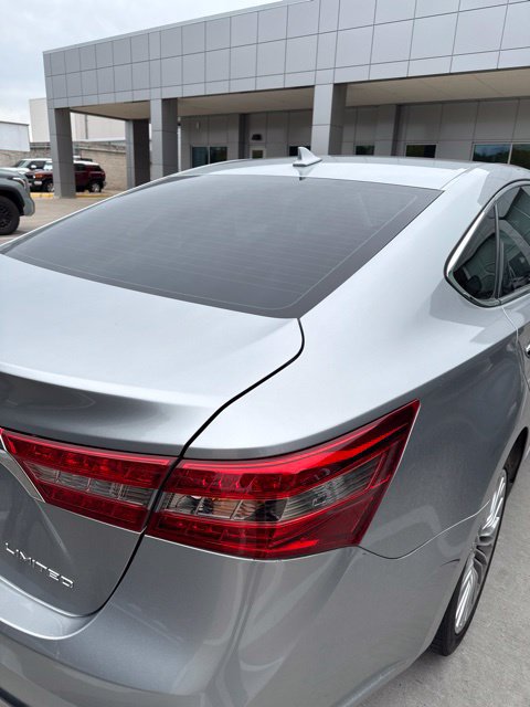 Used 2016 Toyota Avalon Limited FWD image 13