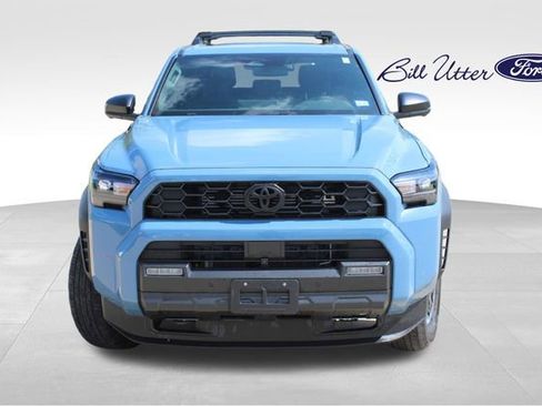 Used 2025 Toyota 4Runner TRD Off-Road Premium w/ Tow Technology Package image 2