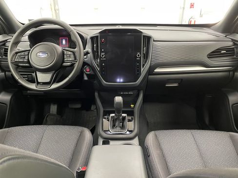 Certified 2025 Subaru Forester Premium AWD/4WD image 10