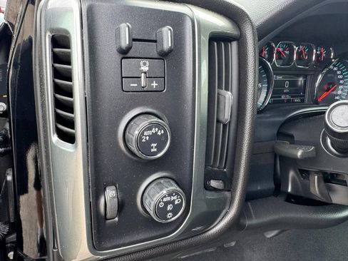 Used 2019 Chevrolet Silverado 1500 LT w/ All Star Edition AWD/4WD image 14
