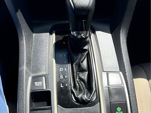 Used 2020 Honda Civic LX image 26