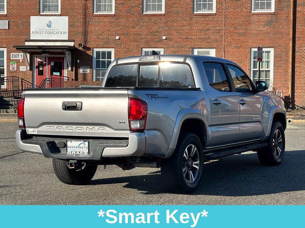 Used 2016 Toyota Tacoma TRD Sport w/ Towing Package RWD image 8