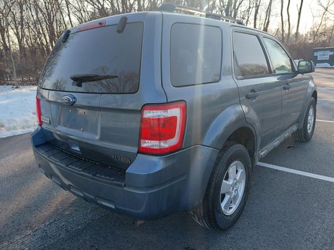 Used 2010 Ford Escape XLT image 7