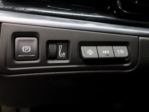 Used 2020 Cadillac XT6 Premium Luxury image 30