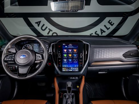 Used 2025 Subaru Forester Touring w/ Popular Package - Touring image 2