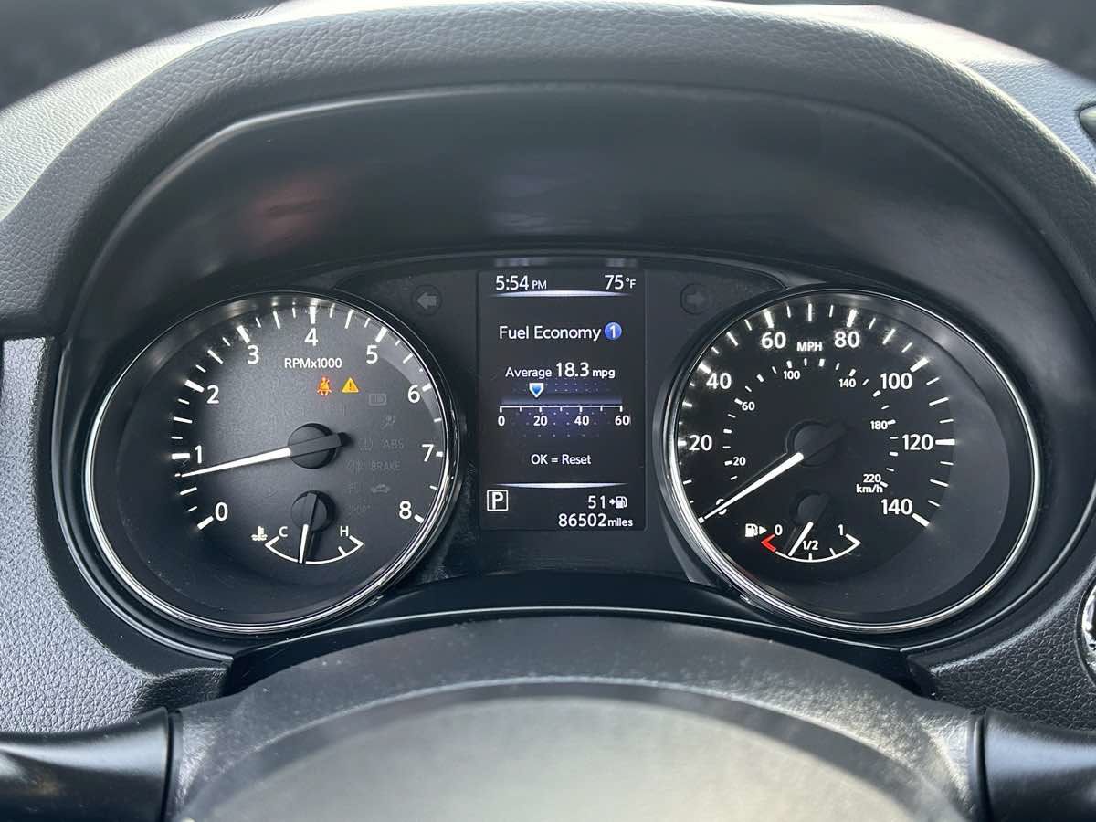 Used 2017 Nissan Rogue Sport SL w/ SL Premium Package AWD/4WD image 18