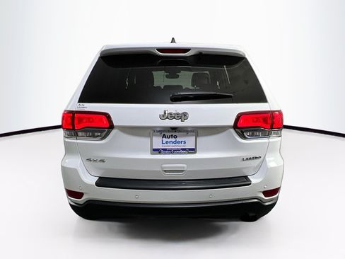 Used 2022 Jeep Grand Cherokee Laredo X AWD/4WD image 6