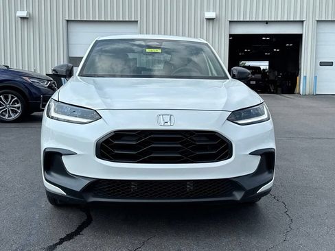 Certified 2024 Honda HR-V Sport image 2