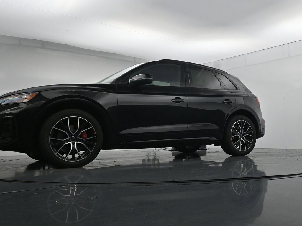 Used 2024 Audi SQ5 Premium Plus AWD/4WD image 36