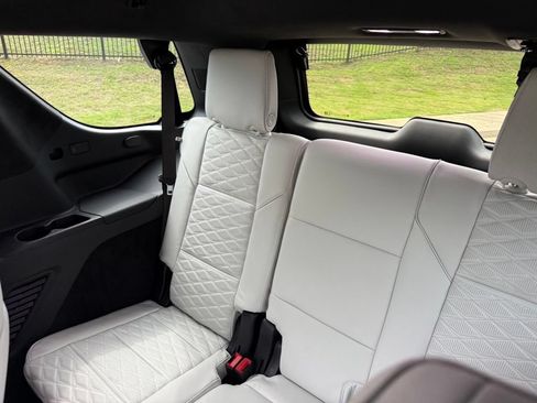 New 2026 Cadillac Escalade Platinum Sport AWD/4WD image 22