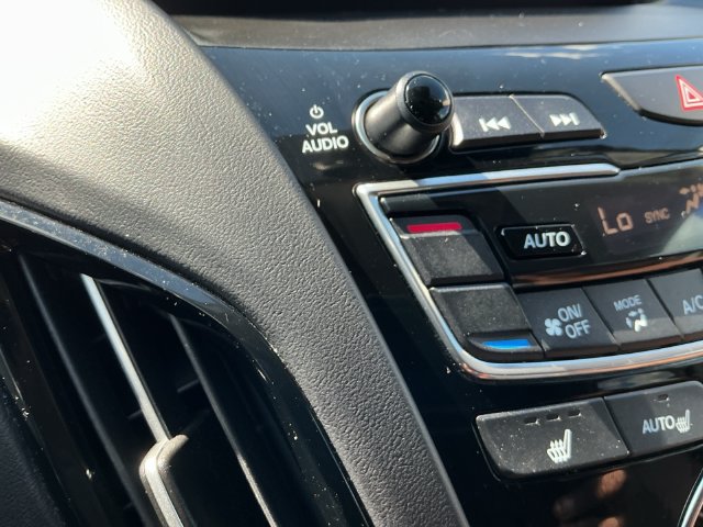 Used 2023 Acura RDX w/ Technology Package FWD image 17