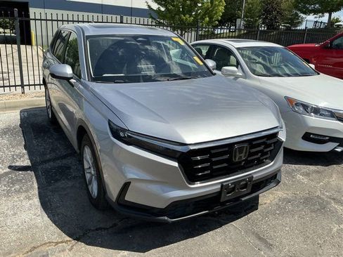 Used 2025 Honda CR-V EX-L image 3