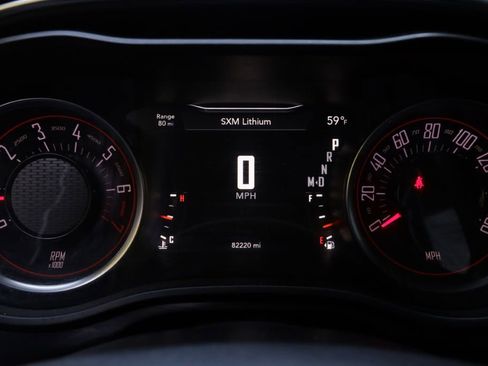 Used 2017 Dodge Challenger SXT RWD image 37