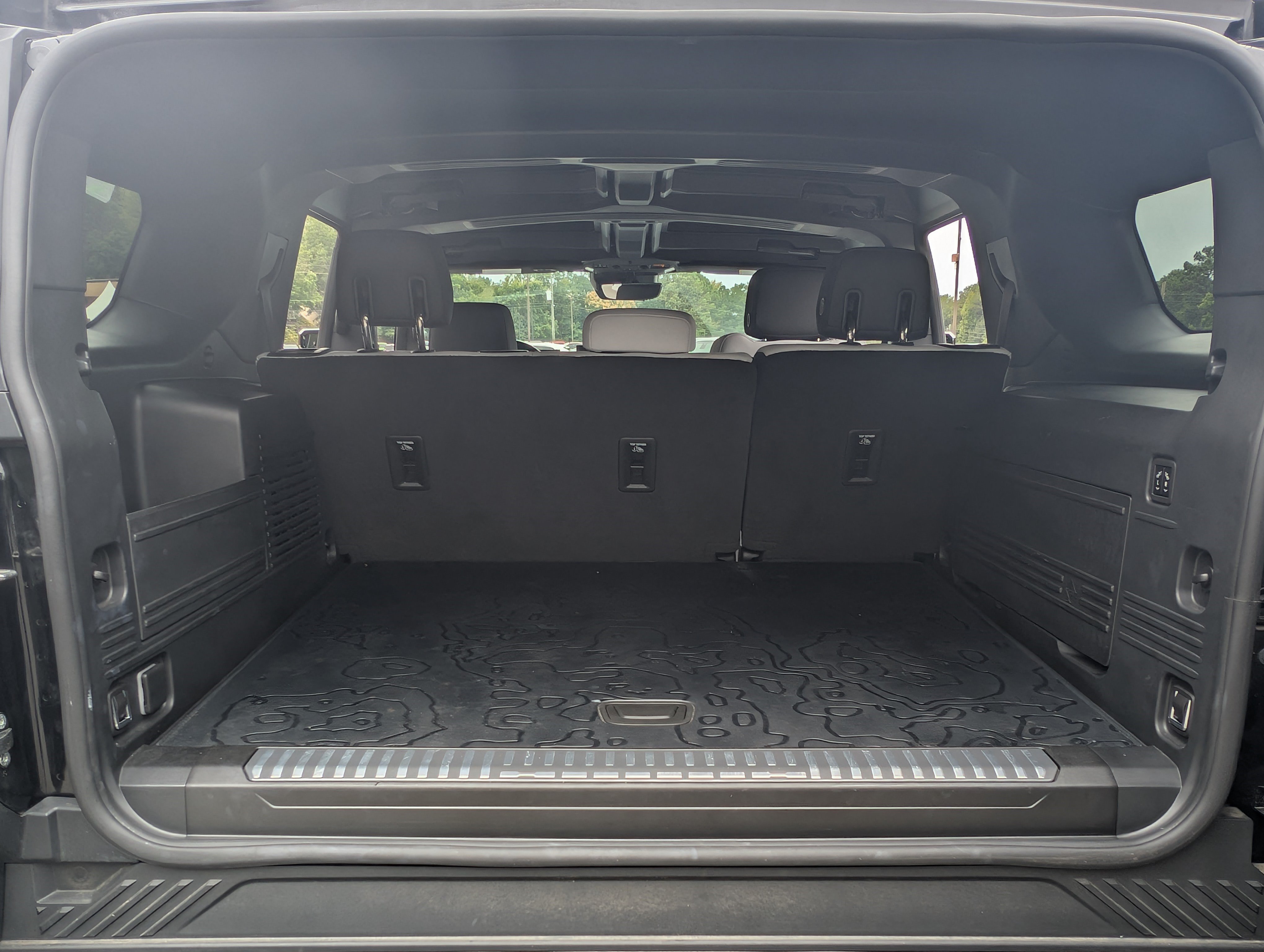 Used 2024 GMC Hummer EV 2X AWD/4WD image 18