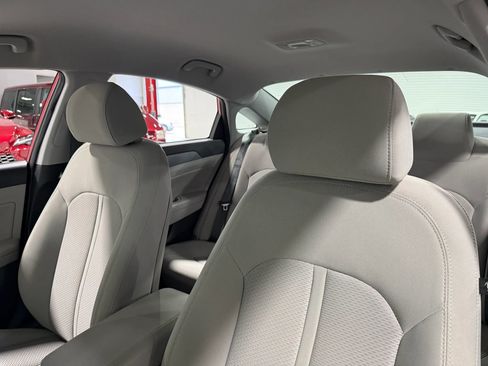Used 2019 Hyundai Sonata SEL FWD image 16