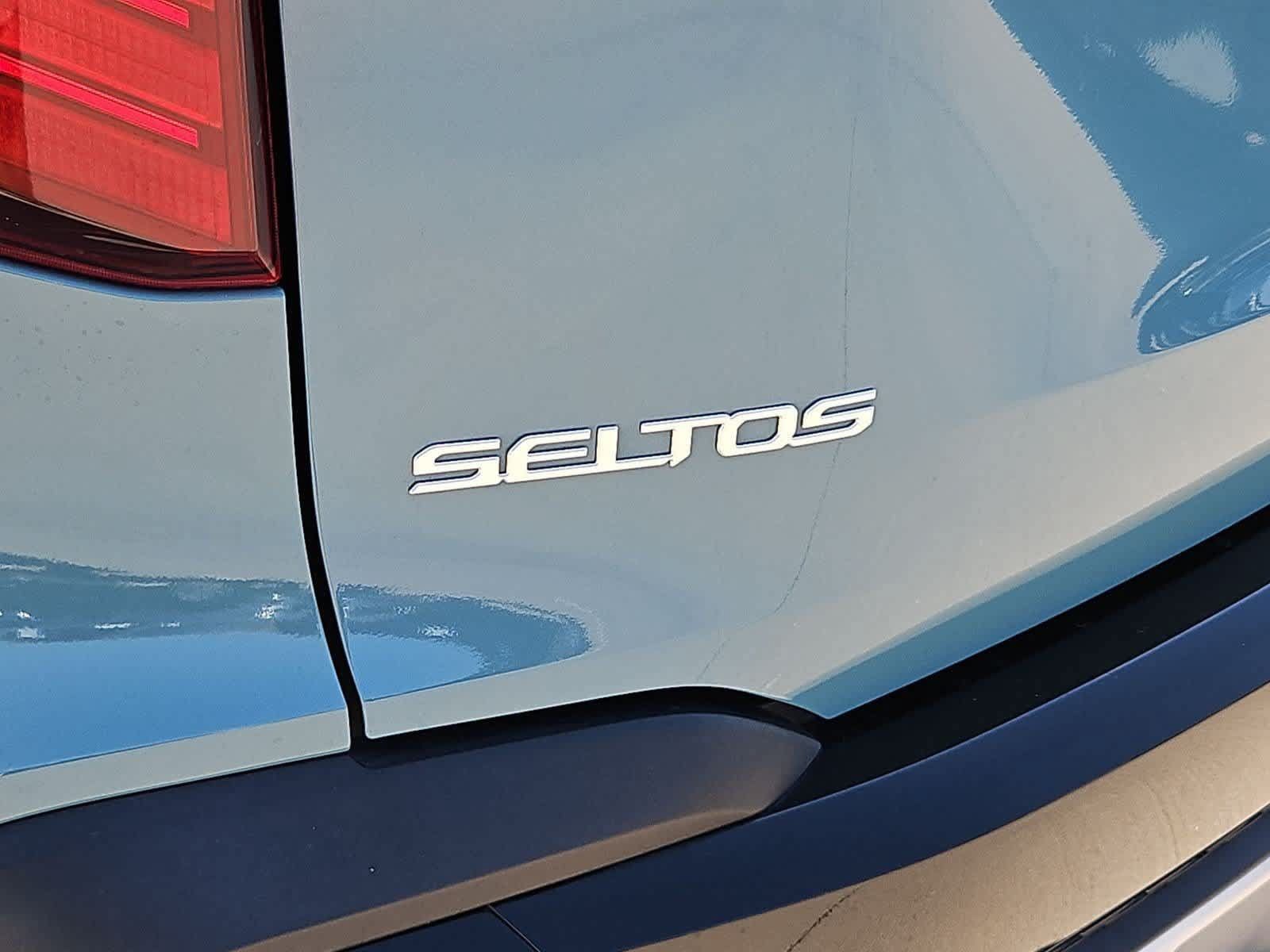 Used 2024 Kia Seltos S FWD image 12