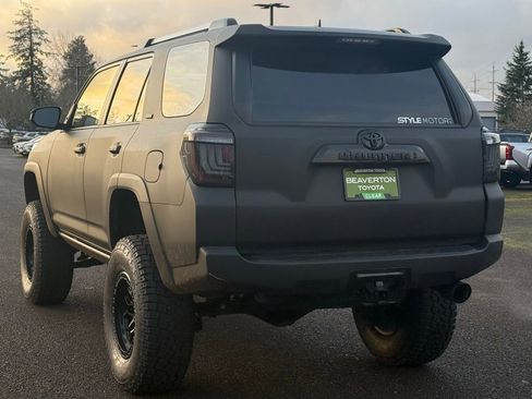 Used 2024 Toyota 4Runner SR5 image 3