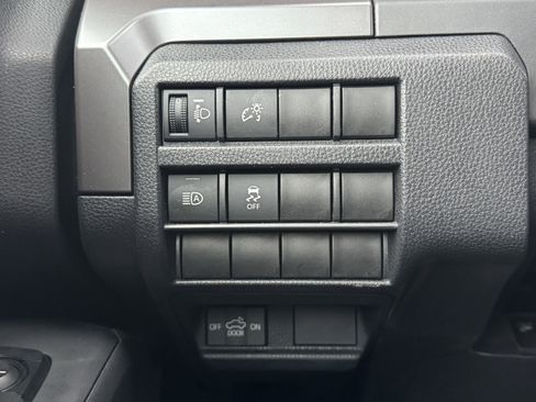 Certified 2024 Toyota Tacoma SR5 image 31