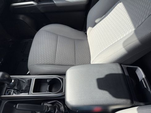 Used 2020 Toyota Tacoma SR5 image 14