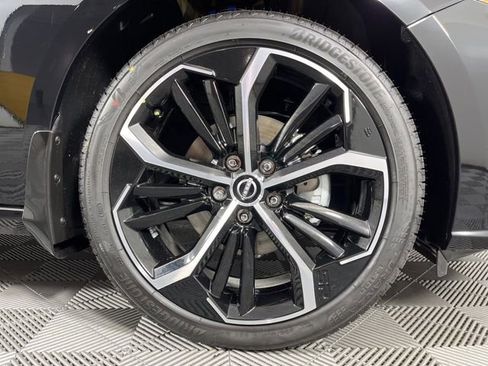 New 2025 Nissan Altima 2.5 SR image 14