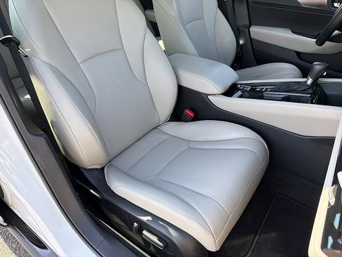 Used 2025 Honda Accord Touring image 22