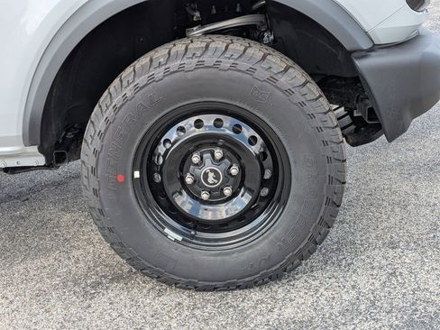 New 2026 Ford Bronco Big Bend image 11