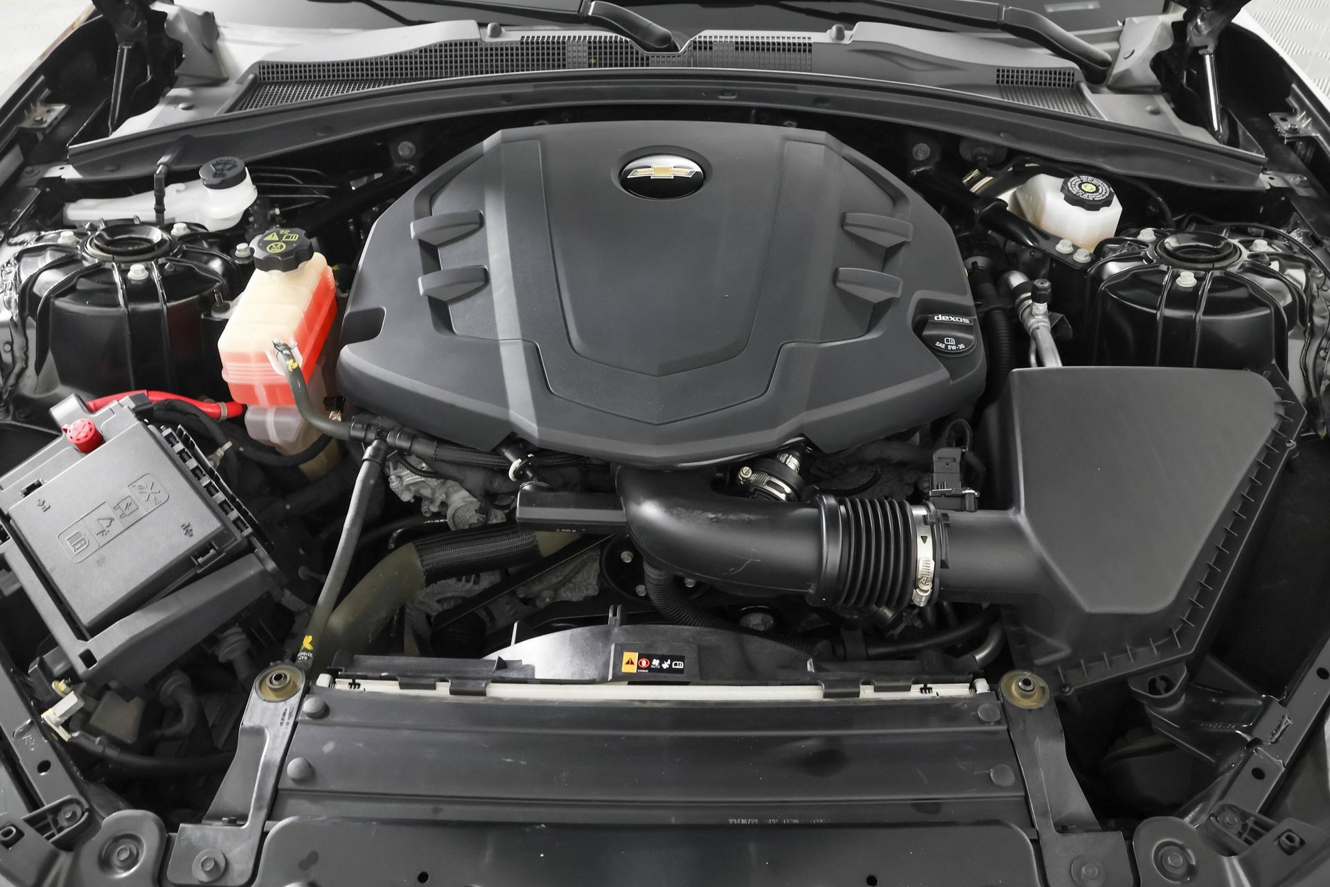 Used 2023 Chevrolet Camaro LT RWD image 40
