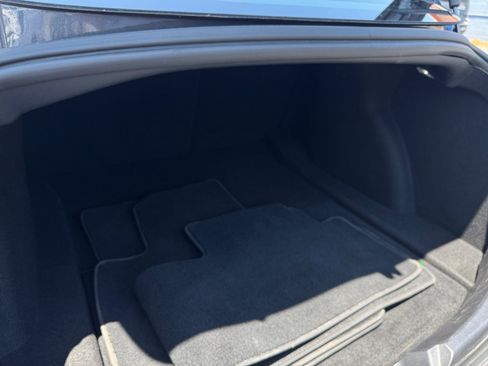 Used 2019 Tesla Model 3 Mid Range RWD image 17