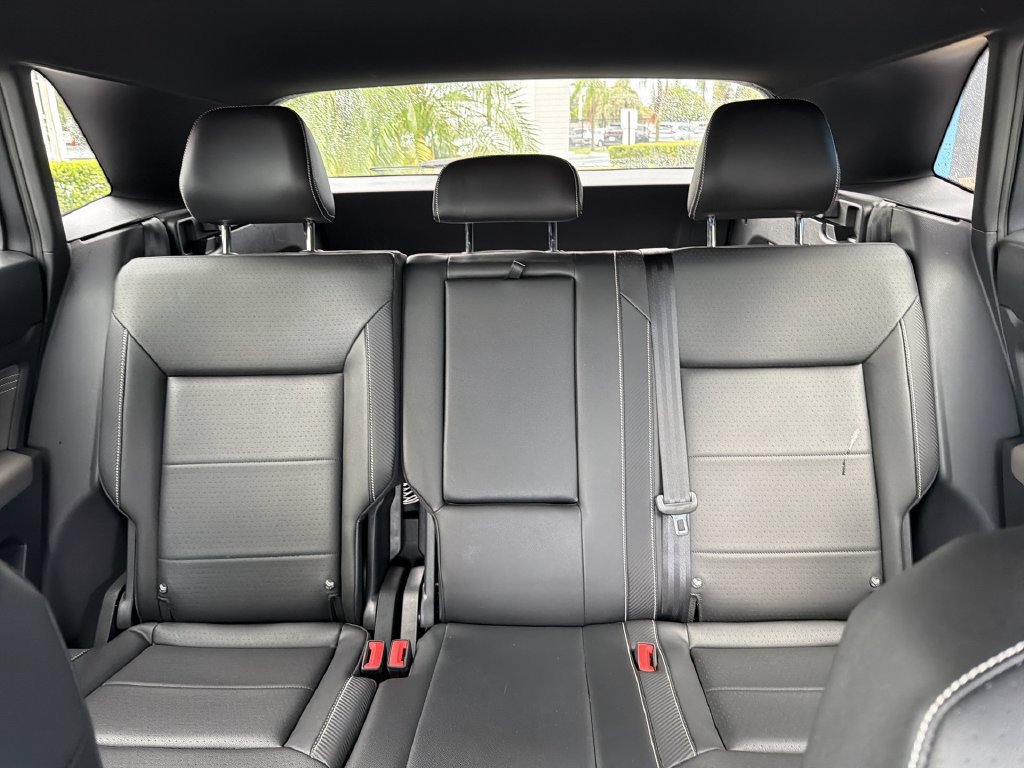 Used 2023 Volkswagen Atlas Cross Sport SE AWD/4WD image 6