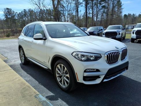 Used 2018 BMW X3 xDrive30i image 3