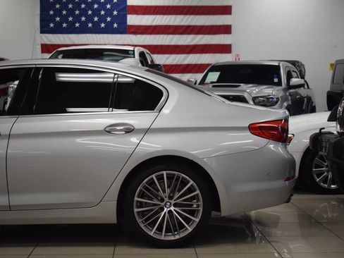 Used 2018 BMW 540i image 16